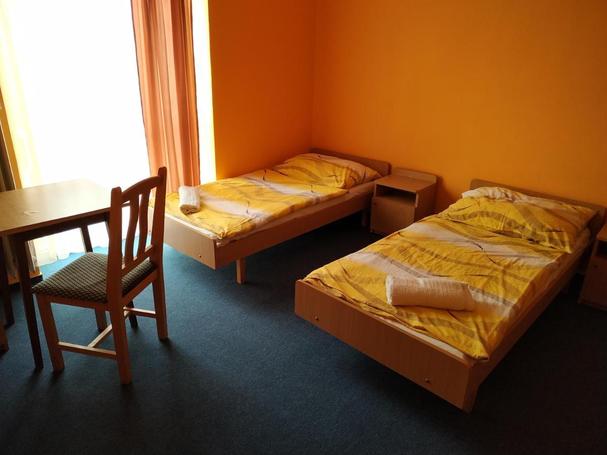 Hotel Beke Sziget Komló المظهر الخارجي الصورة
